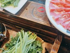 -唇辣号重庆老火锅(燕郊鑫乐汇店)