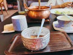 -桥边小楼·手工云南菜·古城观景小楼