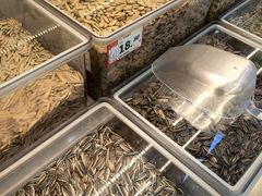 -圆门洞炒货(经一路总店)