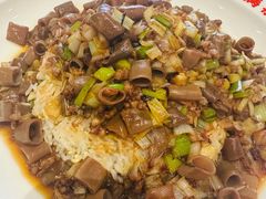 -鱼满舱·鲜活海鲜·正宗鲁菜