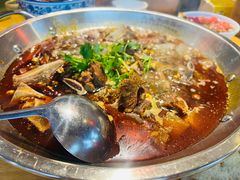 -大众跷脚牛肉馆·非遗传承单位(峨眉山店)