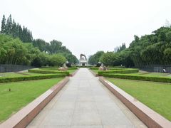 -上海市龙华烈士陵园