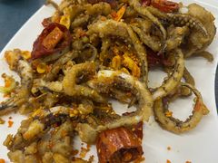 脆椒辣鱿鱼-兴国苑酒店