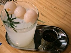 -无牌咖啡&酒馆