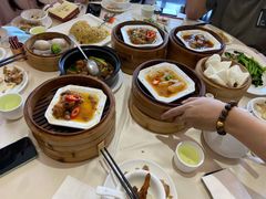 -方鼎食府