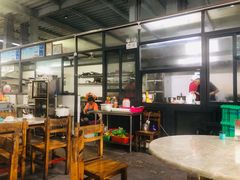 大堂-四川小胡子海鲜(丁村万人海鲜广场店)