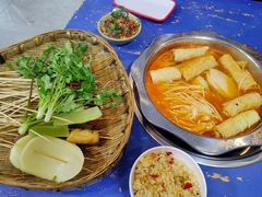 -马路边边麻辣烫(世纪金源店)