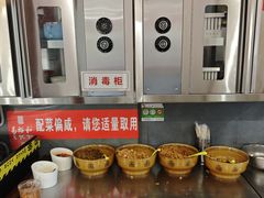 -易裕和·长沙米粉(友谊路店)