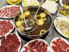 -官塘陈记鱼生·潮汕砂锅粥·牛肉火锅(潮枫路总店)