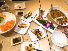 -万岁料理回转寿司(华贸店)