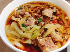 -六合夜市