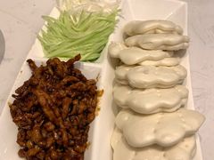 京酱肉丝夹-北李妈妈菜·海肠捞饭(高新万达店)
