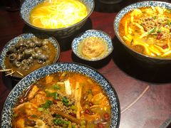 -粉家柳州螺蛳粉(杨宅路店)
