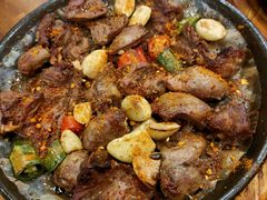 鸡心-老东镇啤酒屋海鲜加工·蒸汽海鲜·海鲜烧烤(台东店)