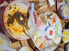 -怪噜范·老贵阳街头名小吃(鸿通城店)