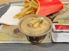 -麦当劳(展览路店)