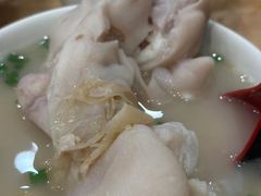 -雷祖芳老妈蹄花店