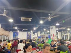 大堂-皖北巫氏三胖地锅鸡(长淮总店)