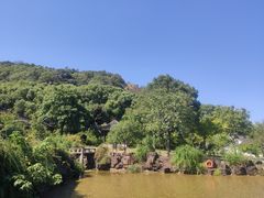 -灵岩山风景区
