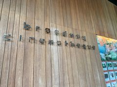 -百老汇电影中心(油麻地店)