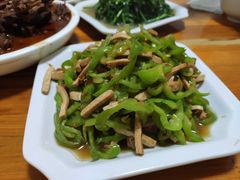 青椒香干肉丝-山里人家土菜馆(茅山店)