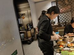 -草家酱蟹炭火烤肉店(珲春南路一店)