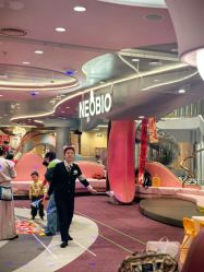 -奈尔宝·国风主题儿童乐园·亲子餐厅(豫园商城店)