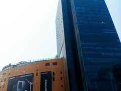 -上海龙之梦万丽酒店