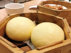 蛋黄流沙包-裕记烧腊连锁餐饮(国商分店)