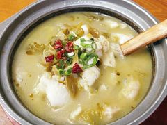 -周鱼小馆石锅酸菜鱼(活力汇店)