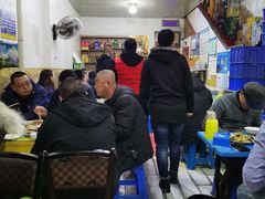 大堂-天添纸包鸡家常菜