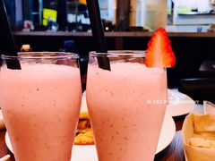 草莓奶昔-FD西餐厅