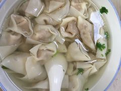 -周震馄饨