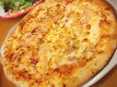 熏三文鱼披萨-Tube station站点比萨(王府井百货店)