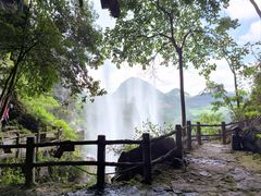 -牛角寨瀑布景区