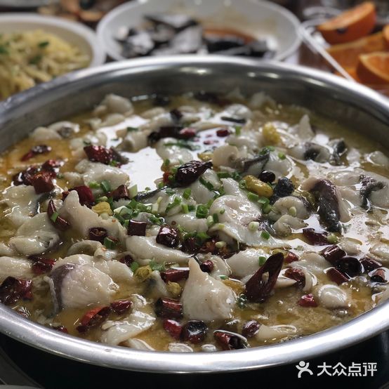 重庆火锅酸菜鱼(齐贤振贤街店)