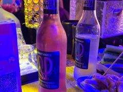 -喜鹊音乐酒馆(西街店)