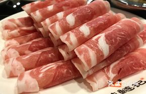 Premium Lamb Rolls