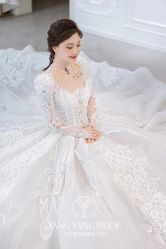 -洋洋婚纱品牌集合店