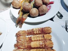 -领鲜活海鲜榴莲自助火锅(东门店)