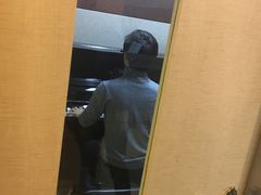 -柏斯音乐艺术中心·钢琴·吉他(上音店)