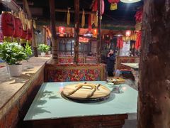 -鱼窝棚柴火铁锅炖(富山屯店)