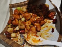 -鑫巴蜀小镇 · 水煮鱼专研店(玉桥店)