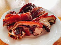 -黄记四更烤乳猪店