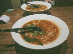 昭通焖鸡米线-茶花妹子云南餐厅(传媒大学店)
