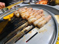 刀鞘五花肉-姜虎东白丁烤肉(恒隆广场店)