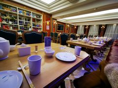 大堂-品海楼·大连海胆锅贴馆(东港店)