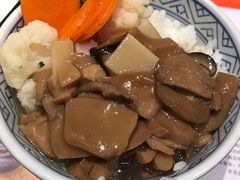 什锦蘑菇饭-吉野家(复兴路第二餐厅店)