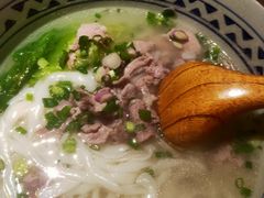 老长沙手工土猪肉粉-三两粉(深圳龙华上塘店)