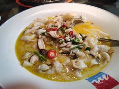 -蜜桃餐厅·伴山(湖滨商业街店)